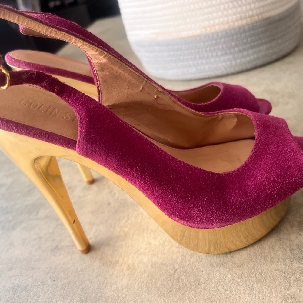 Colin Stuart Pink and Gold Slingback Heels